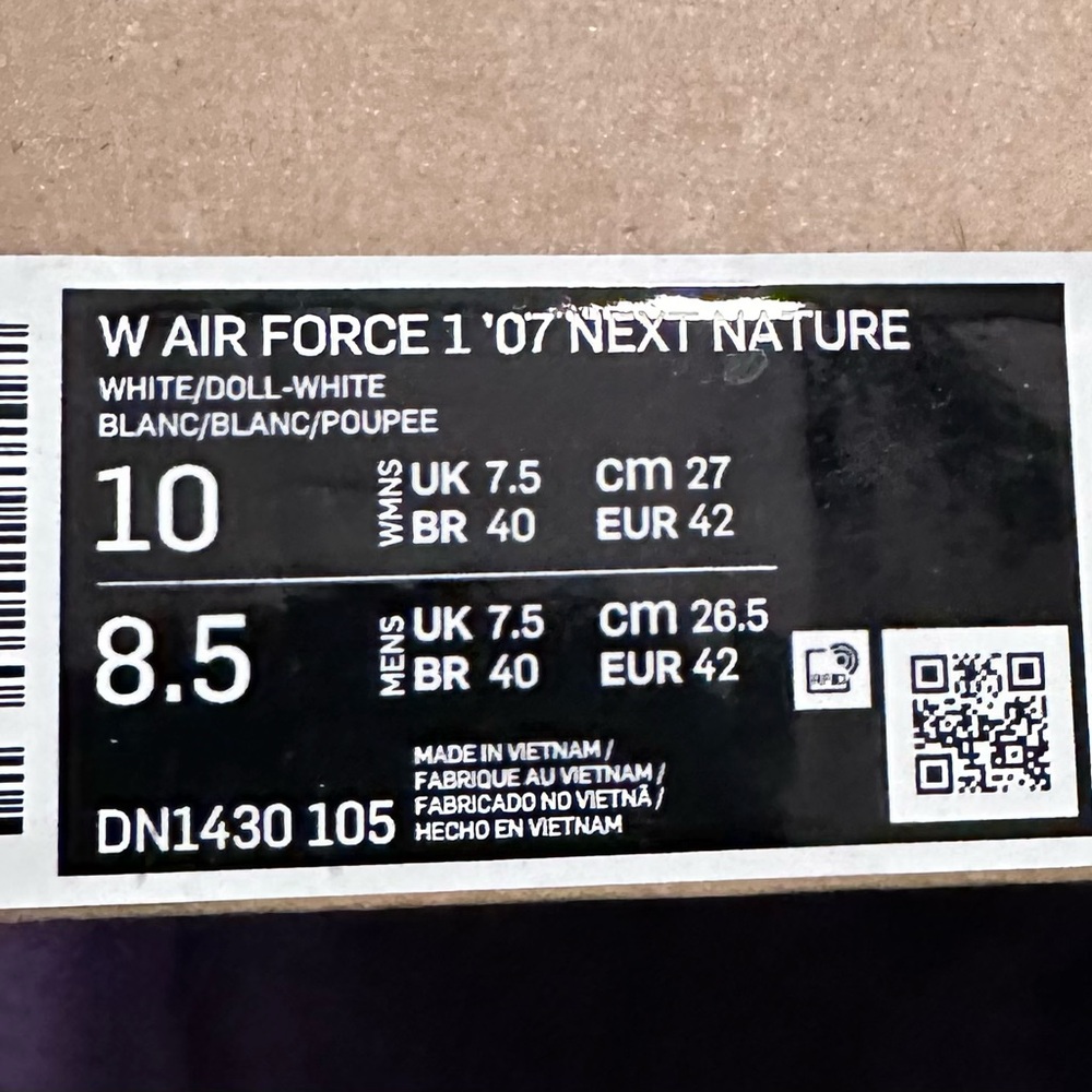 NIB Nike AF1 ‘07 White with lavender - Picture 2 of 5